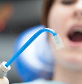 Gąbki COMFI-TIPS na końcówkę ślinociągu – opakowanie 100 sztuk, widok produktu