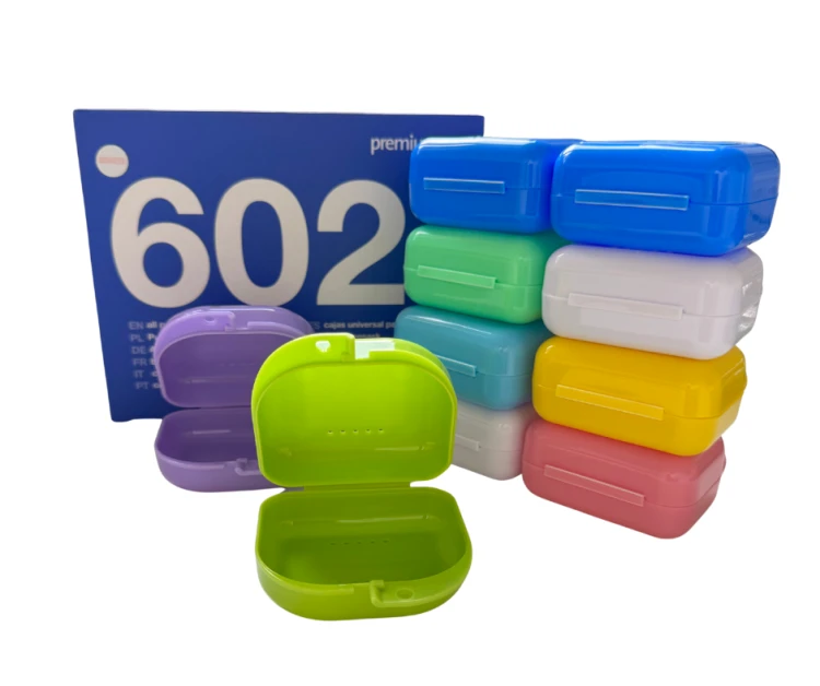 Pudełko ortodontyczne 602 PREMIUM PLUS – 10 sztuk | Higieniczne przechowywanie aparatów