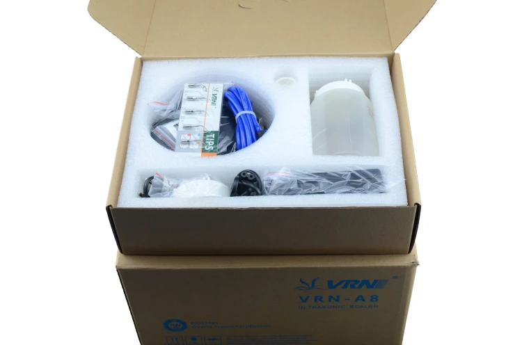 Skaler ultradźwiękowy VRN A8 LED