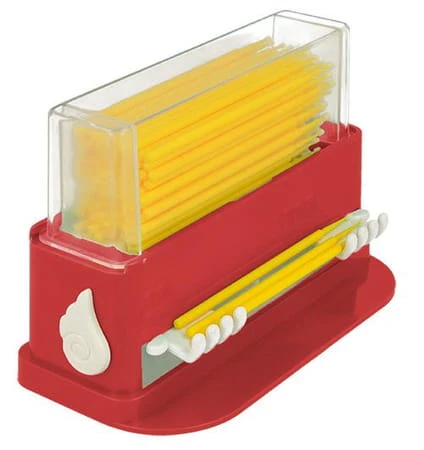 Podajnik do aplikatorów